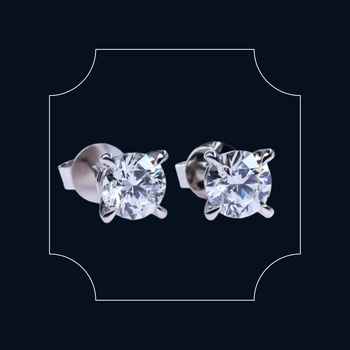 18ct White Gold Diamond Stud Earrings Set